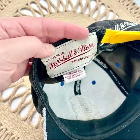 Mitchell & Ness Golden State Warrior Black and Grey Hat - Picture 3 of 7